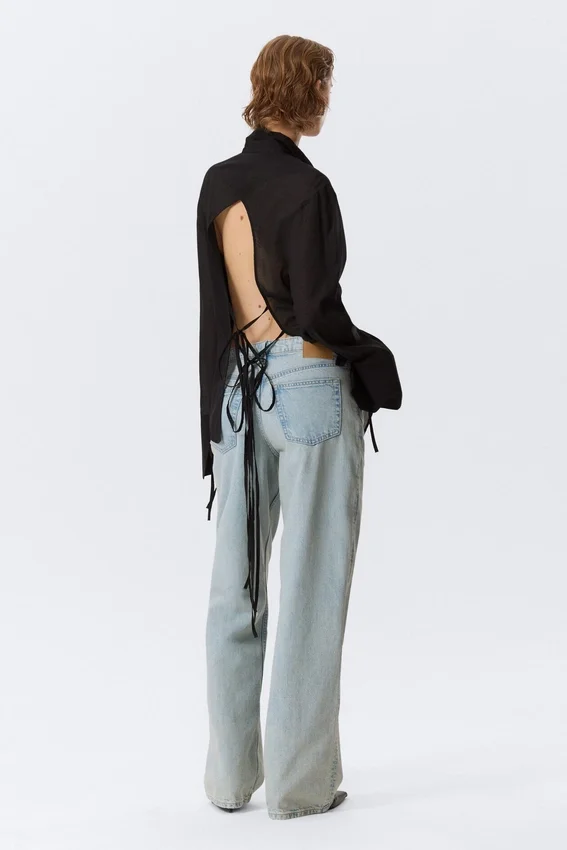 Long-Sleeved Open Back Tie Shirt – Black Long-Sleeved Open Back Tie Shirt – Black