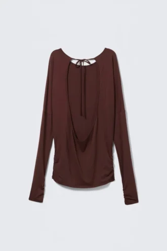 Long-Sleeved Open Back Top – Burgundy