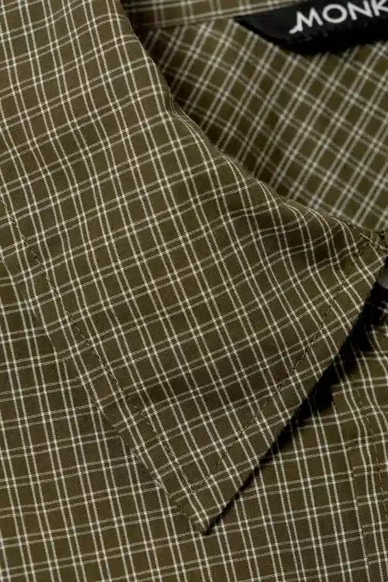 Long-Sleeved Oversized Poplin Shirt – Checked Dark Khaki Green Long-Sleeved Oversized Poplin Shirt – Checked Dark Khaki Green
