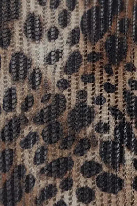 Long-Sleeved Printed Mesh Top – Leopard-Print Long-Sleeved Printed Mesh Top – Leopard-Print