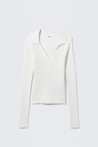 Long-Sleeved Ribbed Knit V-Neck Top – White