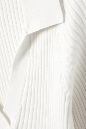 Long-Sleeved Ribbed Knit V-Neck Top – White
