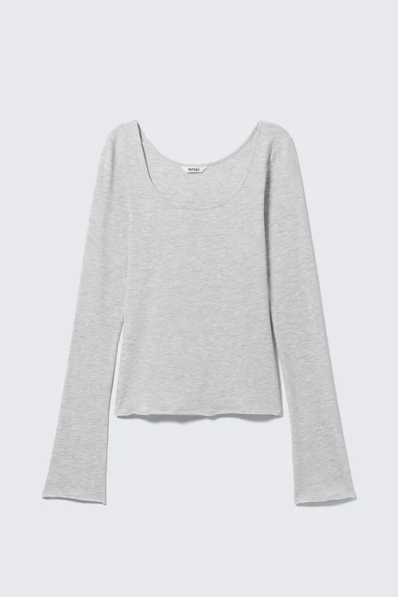 Long-Sleeved Slim Fit Scoop Neck Top – Grey Melange Long-Sleeved Slim Fit Scoop Neck Top – Grey Melange