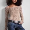 Long-Sleeved Slim Fit Scoop Neck Top – Light Pink/Brown Stripe Long-Sleeved Slim Fit Scoop Neck Top – Light Pink/Brown Stripe