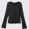 Long-Sleeved V-Neck Top – Black Long-Sleeved V-Neck Top – Black
