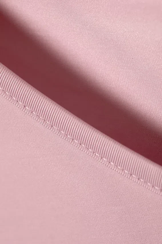 Long-Sleeved V-Neck Top – Light Pink Long-Sleeved V-Neck Top – Light Pink