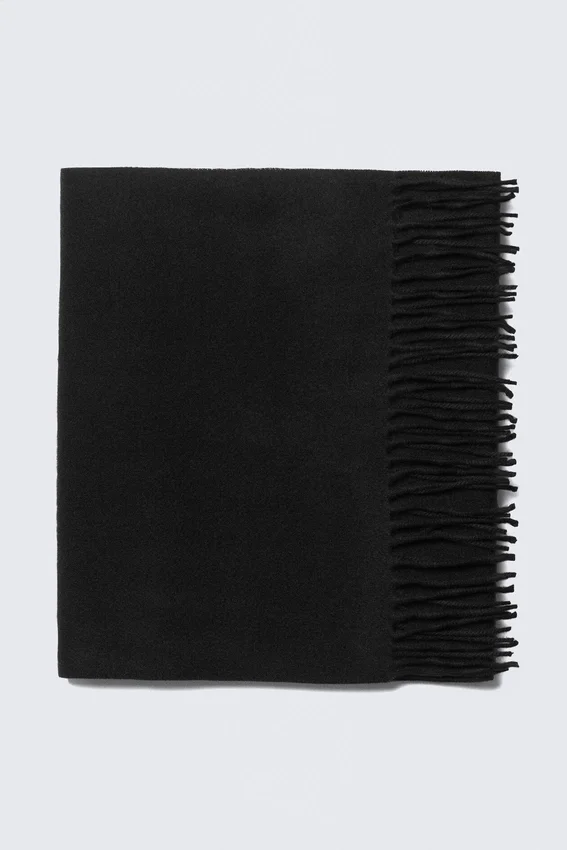 Long Woven Wool Scarf – Black Long Woven Wool Scarf – Black
