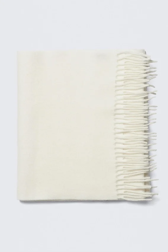 Long Woven Wool Scarf – White Long Woven Wool Scarf – White