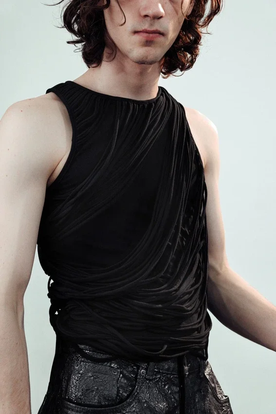 Loop Top – Black Loop Top – Black