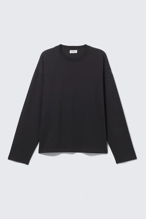 Loose Boxy Long-Sleeved T-Shirt – Black Loose Boxy Long-Sleeved T-Shirt – Black