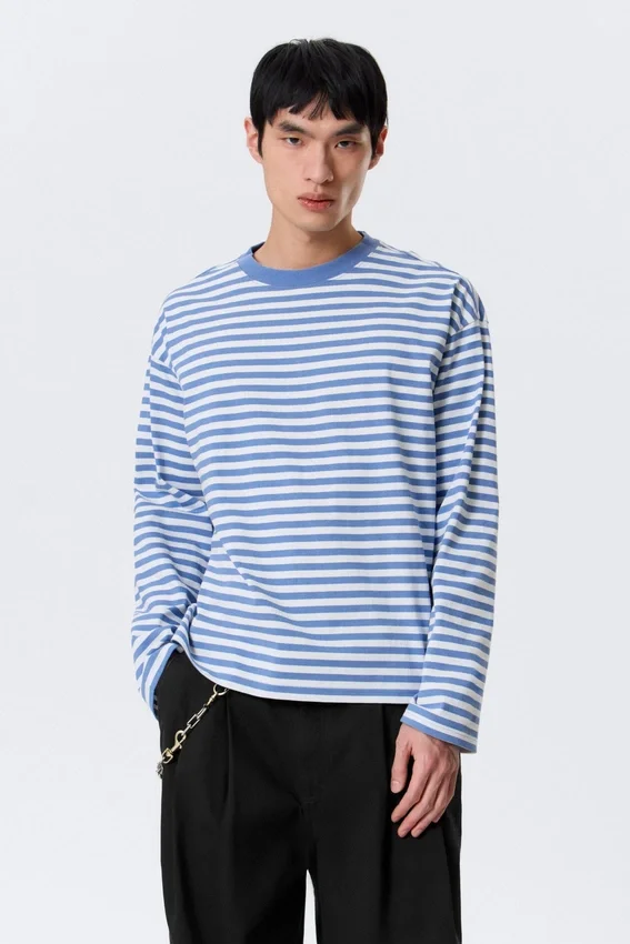 Loose Boxy Long-Sleeved T-Shirt – Blue & White Stripe Loose Boxy Long-Sleeved T-Shirt – Blue & White Stripe