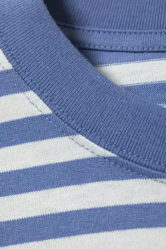 Loose Boxy Long-Sleeved T-Shirt – Blue & White Stripe Loose Boxy Long-Sleeved T-Shirt – Blue & White Stripe