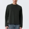 Loose Boxy Long-Sleeved T-Shirt – Dark Green Loose Boxy Long-Sleeved T-Shirt – Dark Green