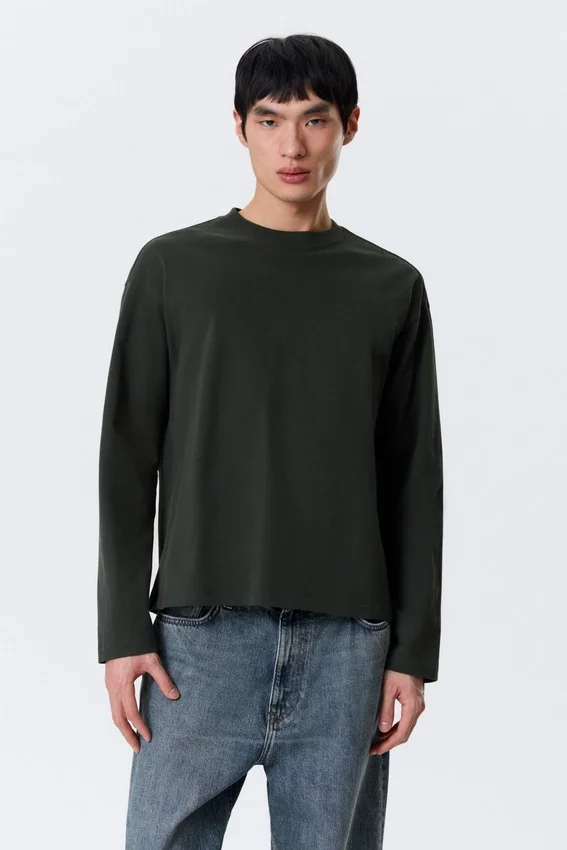 Loose Boxy Long-Sleeved T-Shirt – Dark Green Loose Boxy Long-Sleeved T-Shirt – Dark Green