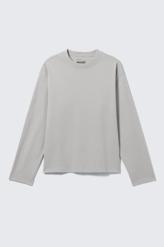 Loose Boxy Long-Sleeved T-Shirt – Light Dusty Mole Loose Boxy Long-Sleeved T-Shirt – Light Dusty Mole