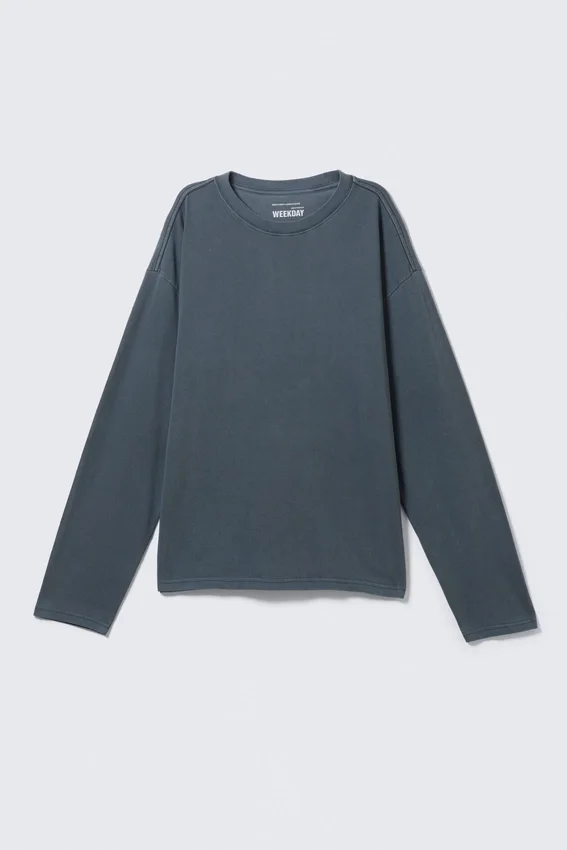 Loose Boxy Long-Sleeved T-Shirt – Washed Blue Loose Boxy Long-Sleeved T-Shirt – Washed Blue