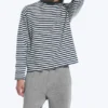 Loose Boxy Long-Sleeved T-Shirt – White & Navy Stripes Loose Boxy Long-Sleeved T-Shirt – White & Navy Stripes