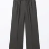 Loose Elastic Suiting Trousers – Dark Grey Loose Elastic Suiting Trousers – Dark Grey