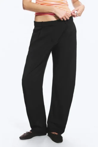 Loose Fit Barrel Leg Suiting Trousers – Black