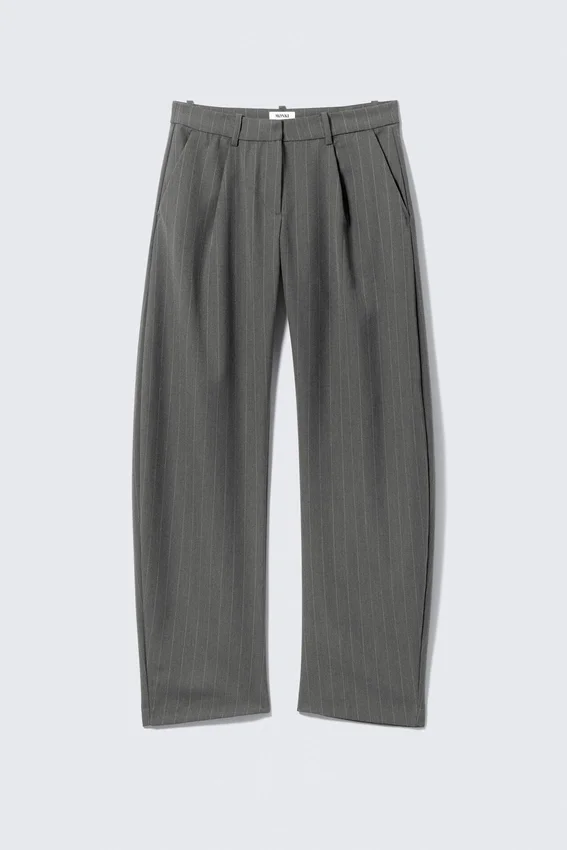 Loose Fit Barrel Leg Suiting Trousers – Striped Dark Grey Melange Loose Fit Barrel Leg Suiting Trousers – Striped Dark Grey Melange