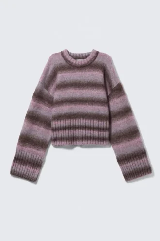 Loose Fit Knitted Sweater – Striped Pink