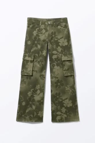 Loose Fit Low Waist Twill Cargo Trousers – Khaki Green – Spray Flowers