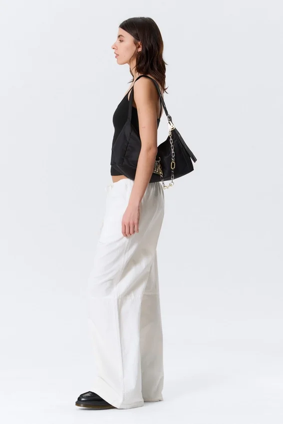 Loose Fit Low Waist Washed Trousers – White Loose Fit Low Waist Washed Trousers – White