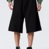 Loose Fit Mid Rise Chino Shorts – Black Loose Fit Mid Rise Chino Shorts – Black