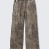 Loose Fit Printed Sweatpants – Khaki Green – Textured Forest Loose Fit Printed Sweatpants – Khaki Green – Textured Forest