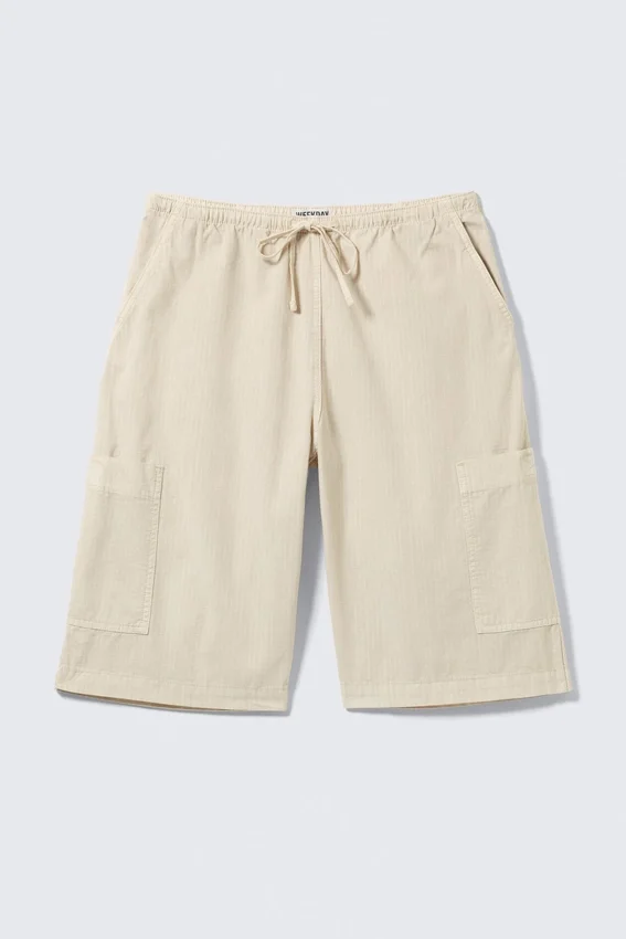Loose Fit Ripstop Cargo Shorts – Light Beige Loose Fit Ripstop Cargo Shorts – Light Beige