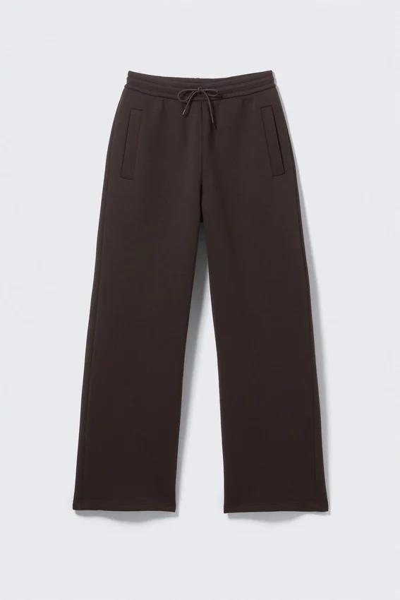 Loose Fit Scuba Sweatpants – Dark Brown Loose Fit Scuba Sweatpants – Dark Brown