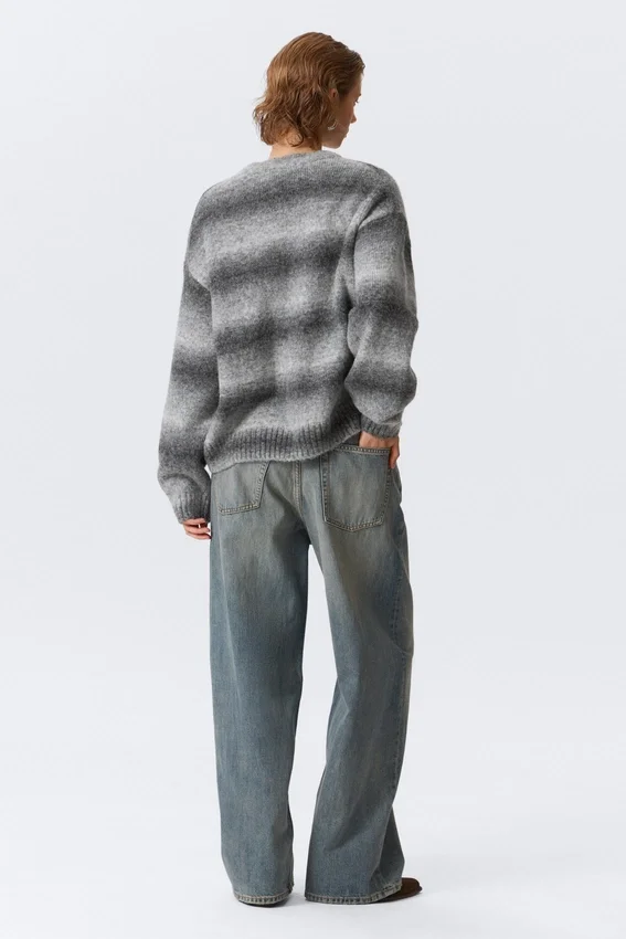 Loose Fit Space-Dyed Knitted Sweater – Grey Melange Loose Fit Space-Dyed Knitted Sweater – Grey Melange