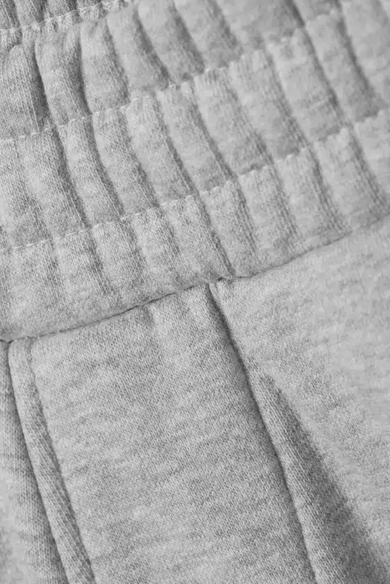 Loose Fit Sweatpants – Light Grey Loose Fit Sweatpants – Light Grey