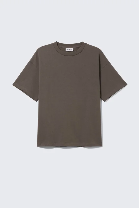 Loose Fit T-Shirt – Dark Brown Loose Fit T-Shirt – Dark Brown