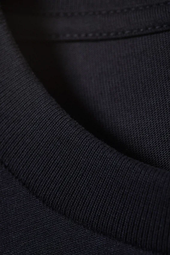 Loose Fit T-Shirt – Dark Navy Blue Loose Fit T-Shirt – Dark Navy Blue