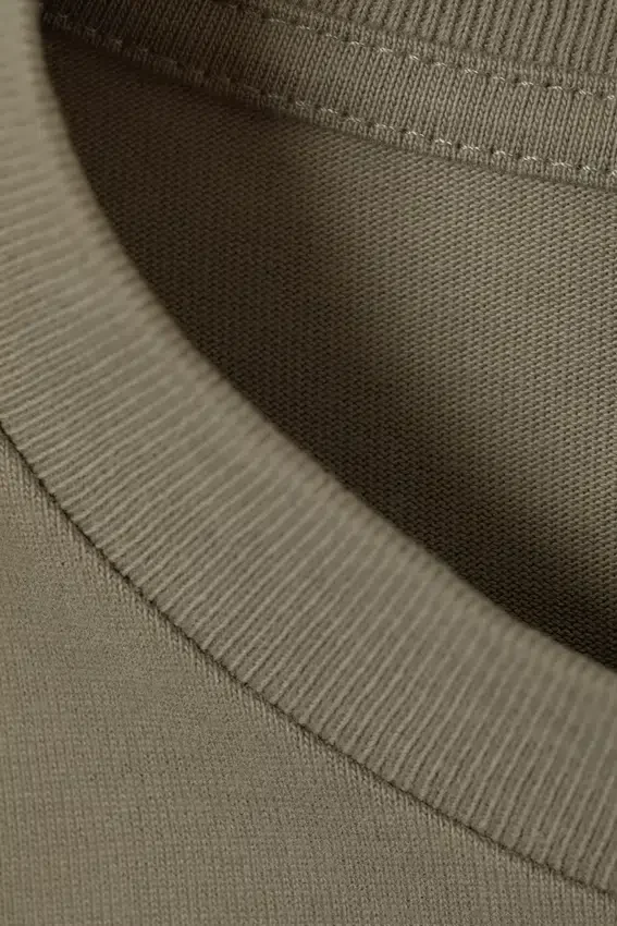Loose Fit T-Shirt – Khaki Green Loose Fit T-Shirt – Khaki Green
