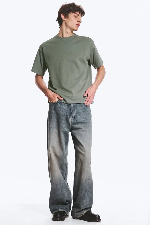 Loose Fit T-Shirt – Light Dusty Khaki Green Loose Fit T-Shirt – Light Dusty Khaki Green