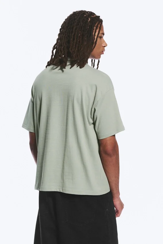 Loose Fit T-Shirt – Light Khaki Green Loose Fit T-Shirt – Light Khaki Green