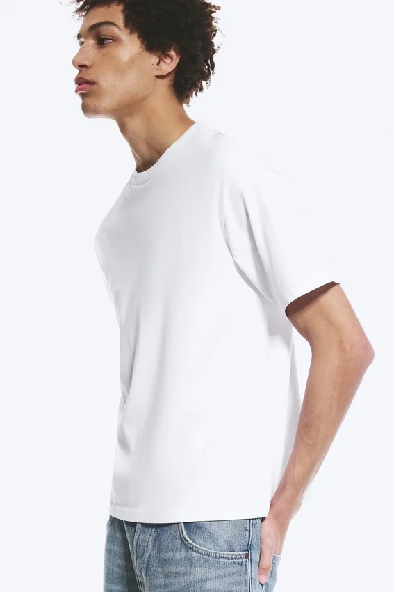 Loose Fit T-Shirt – White Loose Fit T-Shirt – White