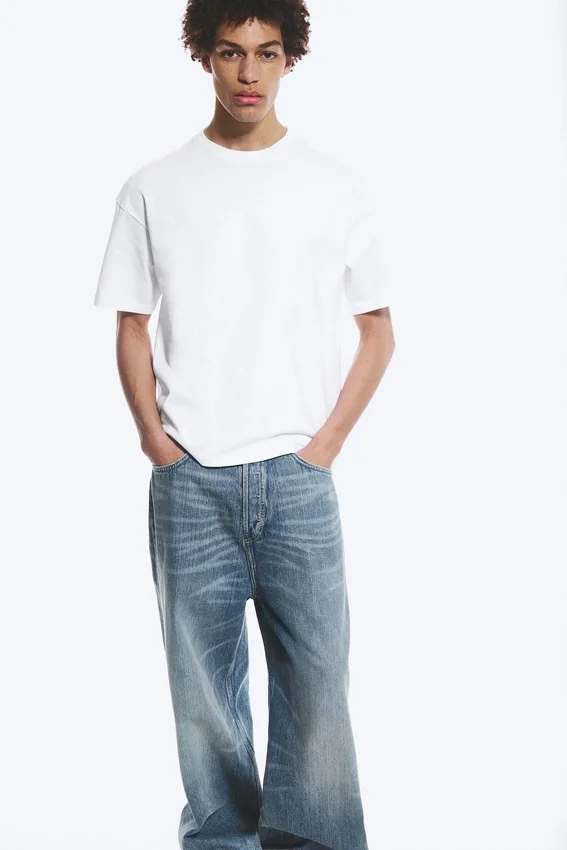 Loose Fit T-Shirt – White Loose Fit T-Shirt – White