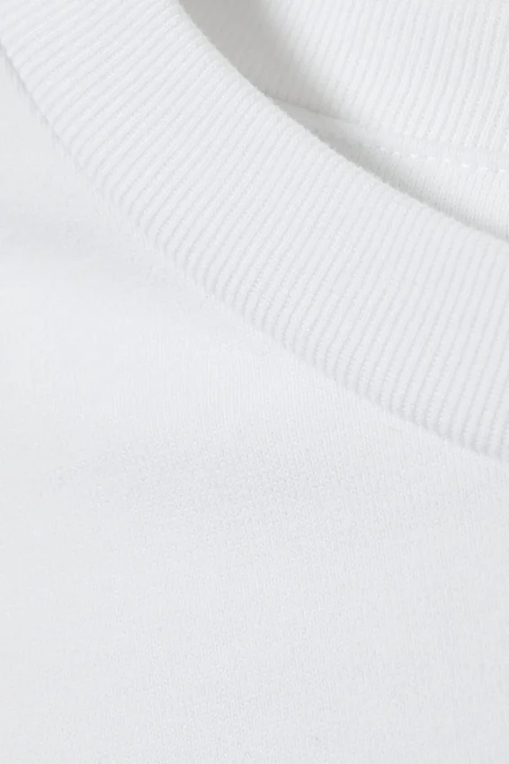 Loose Fit T-Shirt – White Loose Fit T-Shirt – White
