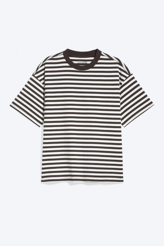 Loose Fit T-Shirt – White & Dark Brown Stripes Loose Fit T-Shirt – White & Dark Brown Stripes