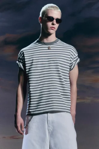 Loose Fit T-Shirt – White – Khaki Stripe Loose Fit T-Shirt – White – Khaki Stripe