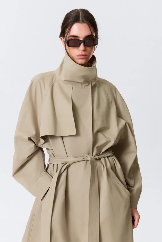 Loose Fit Trench Coat with Funnel Collar – Beige Loose Fit Trench Coat with Funnel Collar – Beige