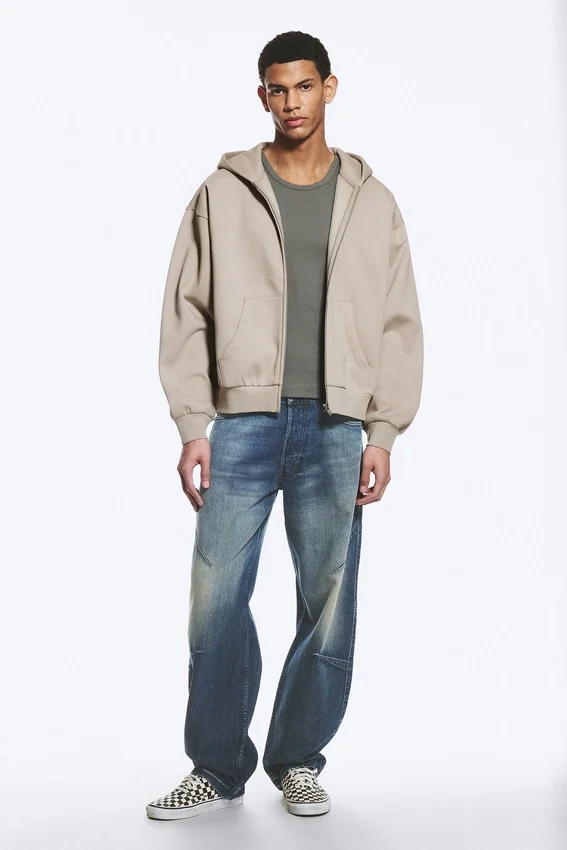 Loose Fit Zip Hoodie – Light Beige Loose Fit Zip Hoodie – Light Beige