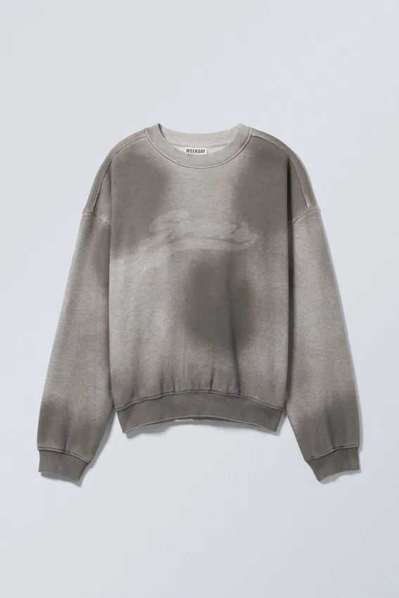 Loose Graphic Sweatshirt – Grey – Sport Spray Loose Graphic Sweatshirt – Grey – Sport Spray