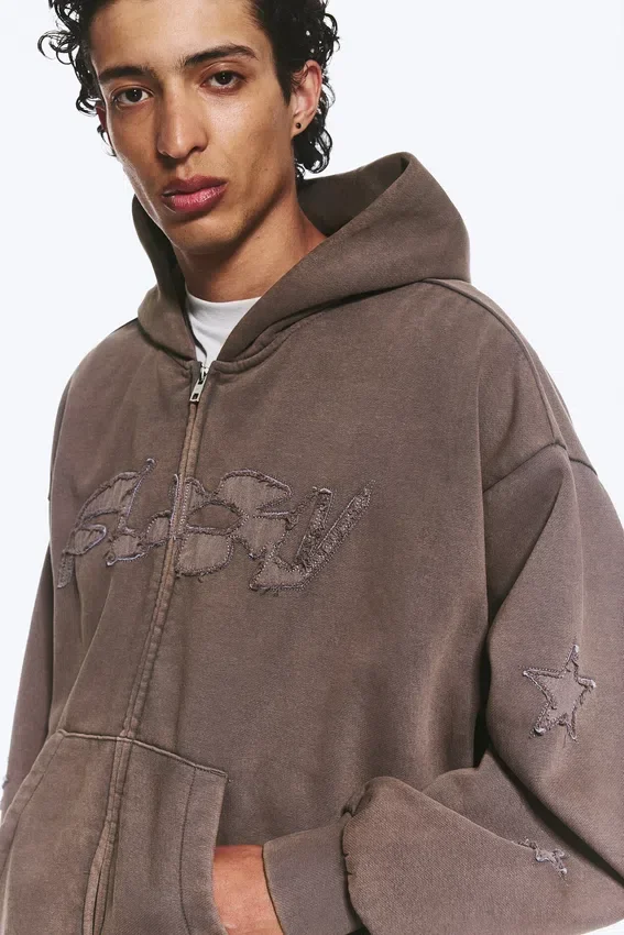 Loose Graphic Zip Hoodie – Dark Mole – Flow Loose Graphic Zip Hoodie – Dark Mole – Flow