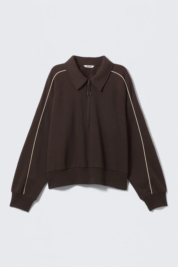 Loose Half-Zip Polo Sweatshirt – Dark Brown Loose Half-Zip Polo Sweatshirt – Dark Brown