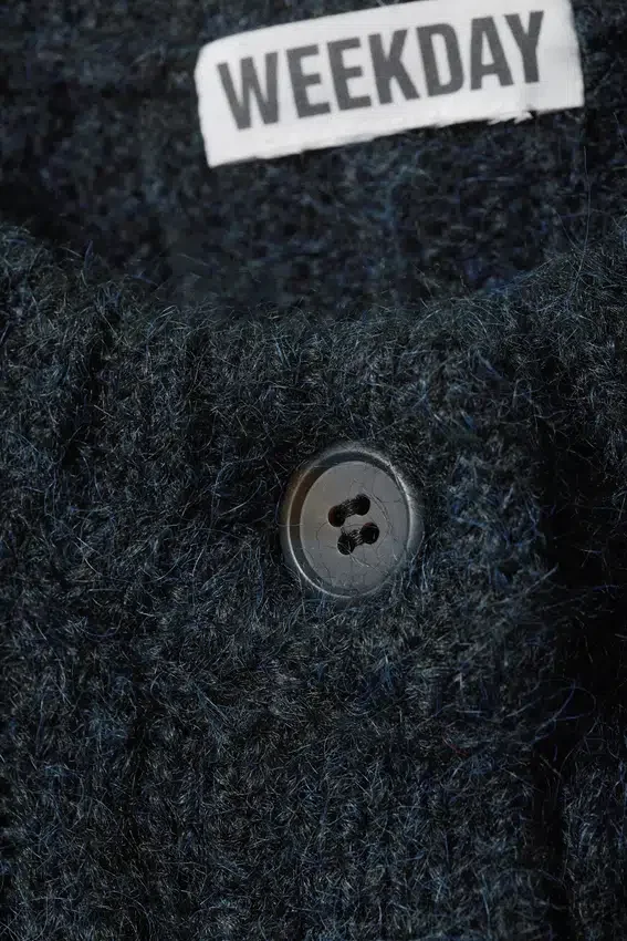 Loose Knitted Cardigan – Navy Blue Loose Knitted Cardigan – Navy Blue