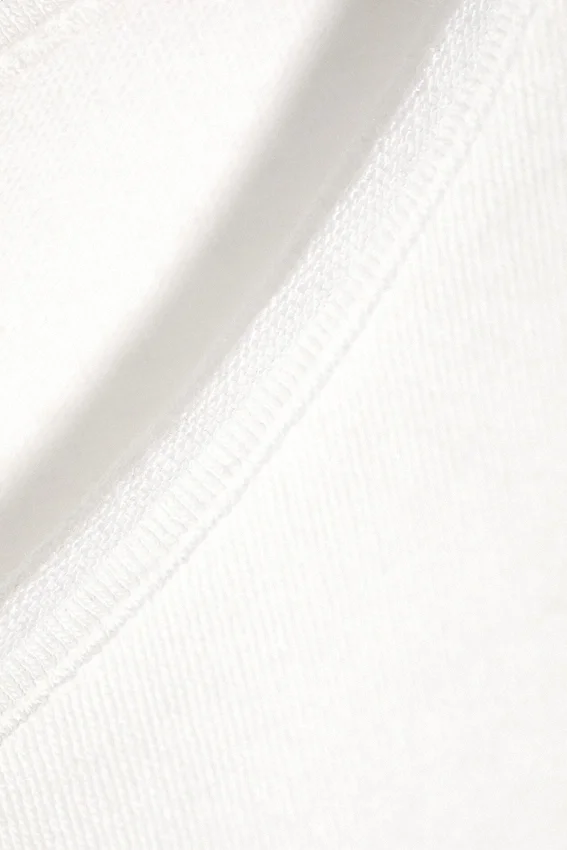 Loose Long-Sleeved T-Shirt – White Loose Long-Sleeved T-Shirt – White